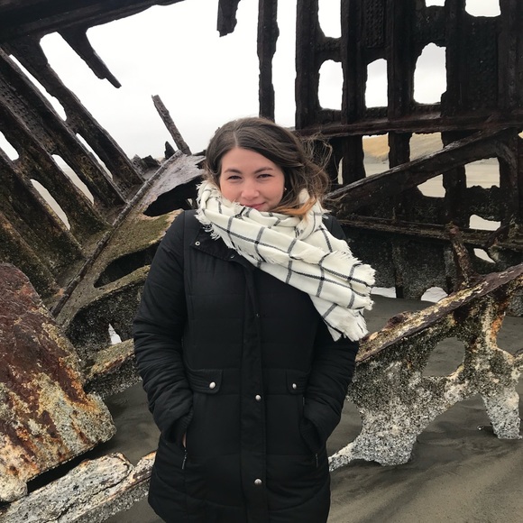 Meet your Posher, Jessie - Picture 1 of 1